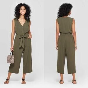 A New Day Jumpsuit Sleeveless V-Neck Button Front Cropped Sage Green Size Large